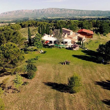 Domaine De La Pomme Trets Bagian luar foto
