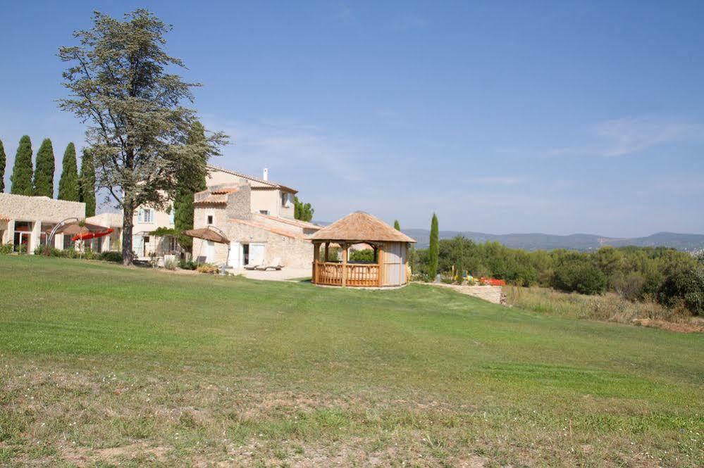 Domaine De La Pomme Trets Bagian luar foto