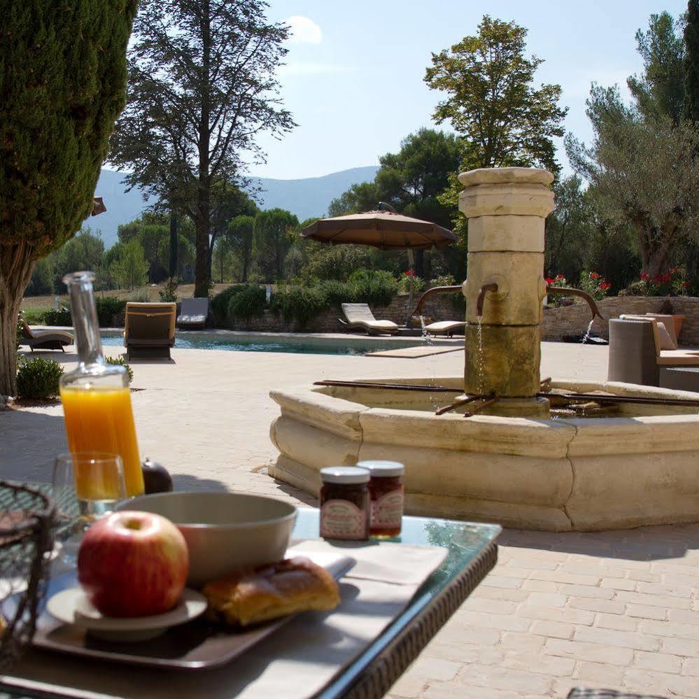 Domaine De La Pomme Trets Bagian luar foto